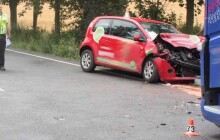 Mladík za volantem upadl do mikrospánku a čelně se srazil s kamionem